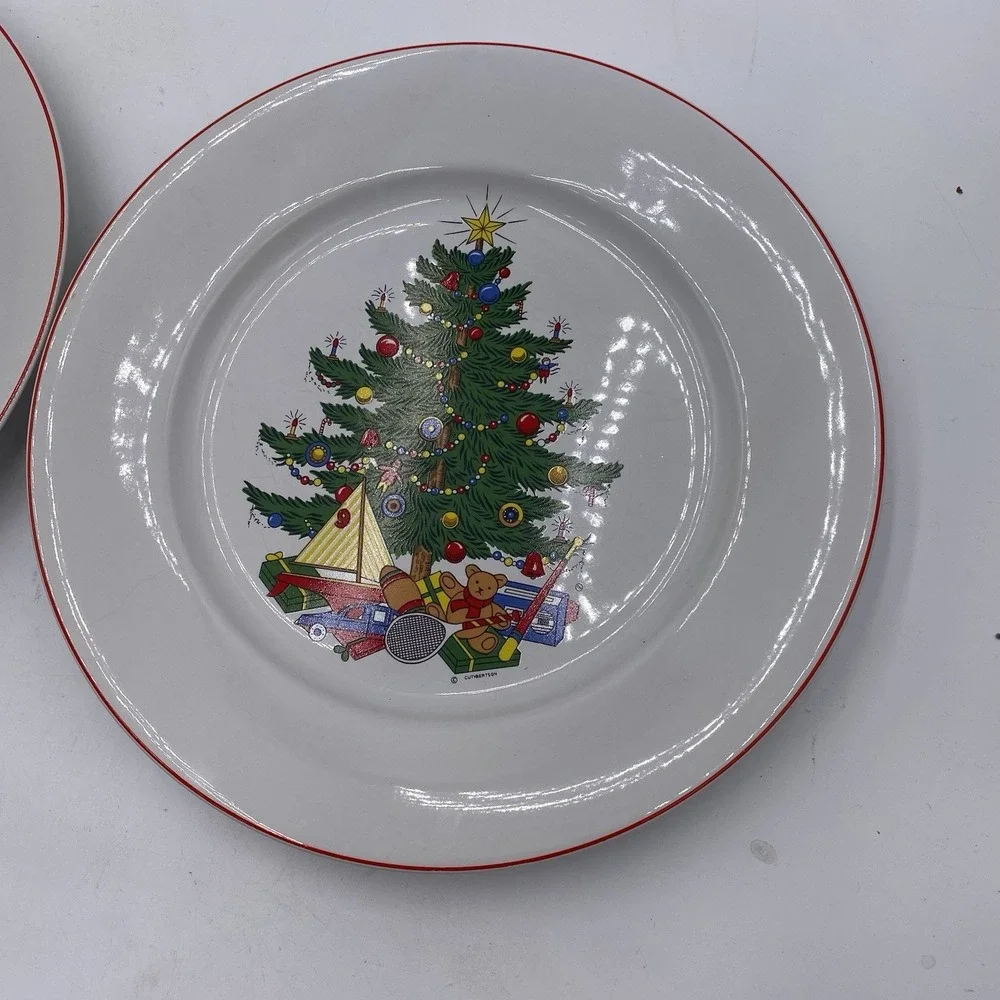 Set Of 2 Cuthbertson American Christmas Tree  Dinner Plates‎ 10 1/4
